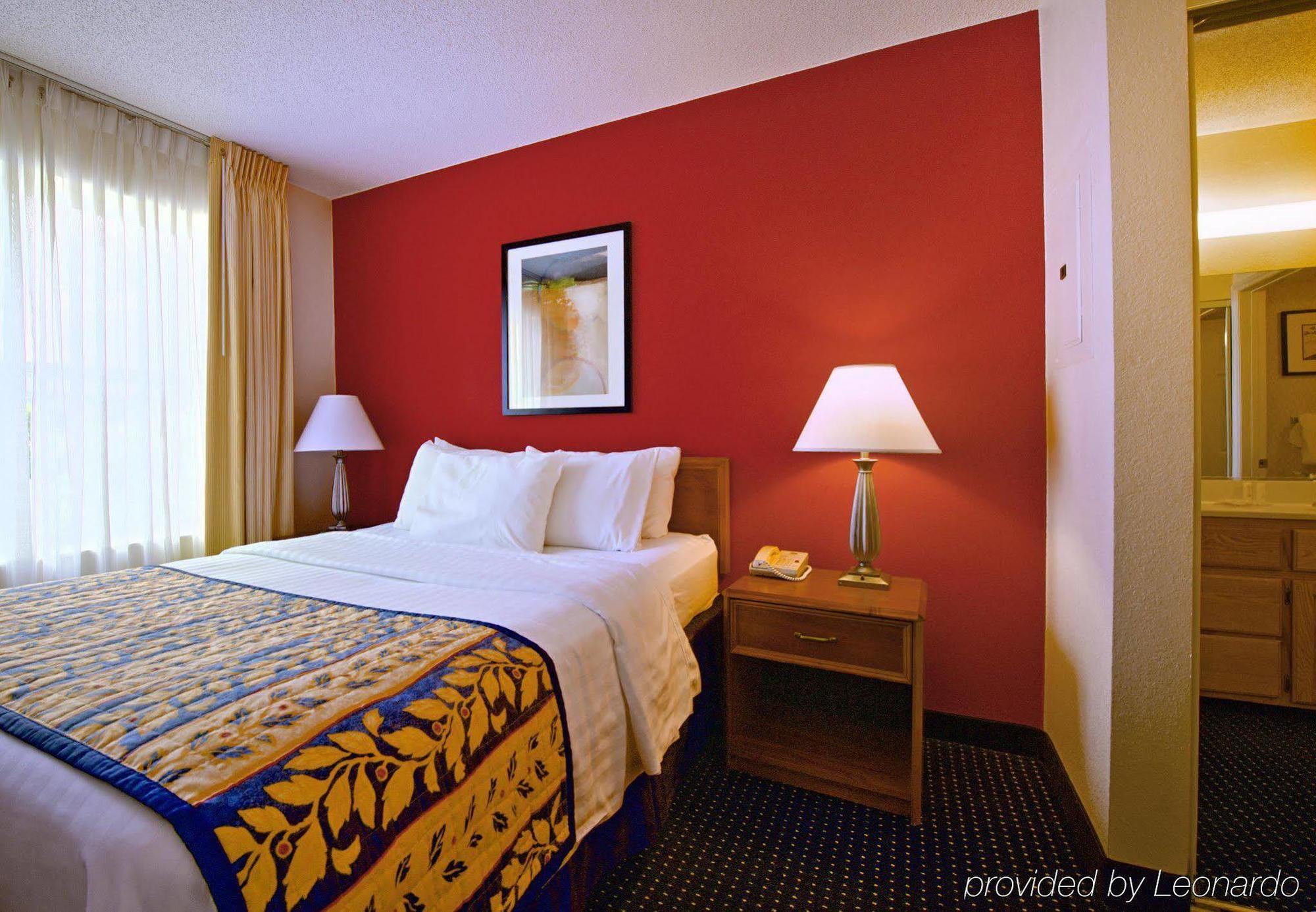 Residence Inn By Marriott Wilmington Landfall Room photo